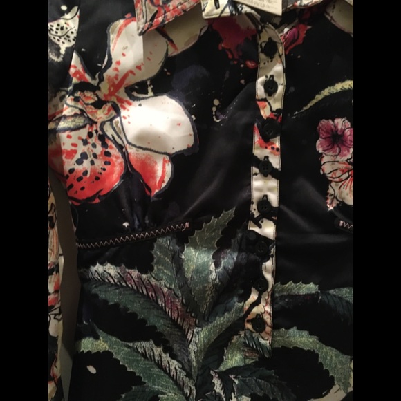 Just Cavalli Floral Silk Blouse - Picture 3 of 10